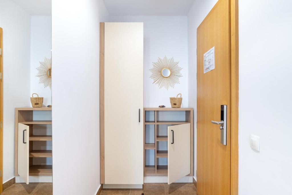 フロント・ロビー