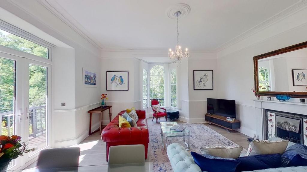 2 Claremont, Sidmouth photo 2