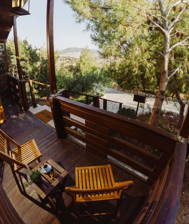 Mountain Breeze Lodge & Resort photo