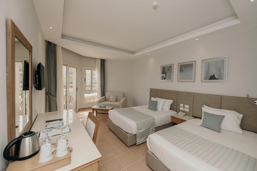 Hurghada Sunrise Aqua Joy Resort room