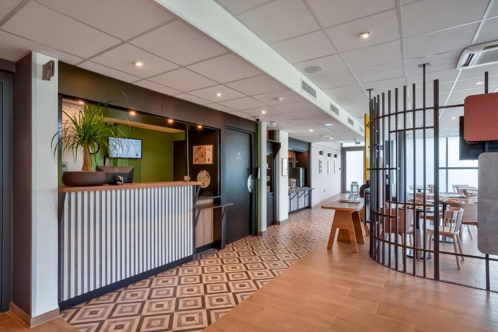 B&B HOTEL Paris Creteil photo
