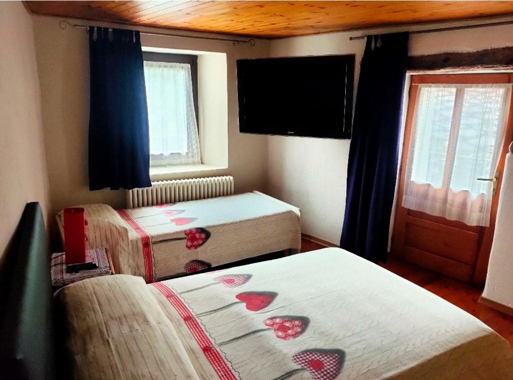 Alpine house CIN-0014, Fenis