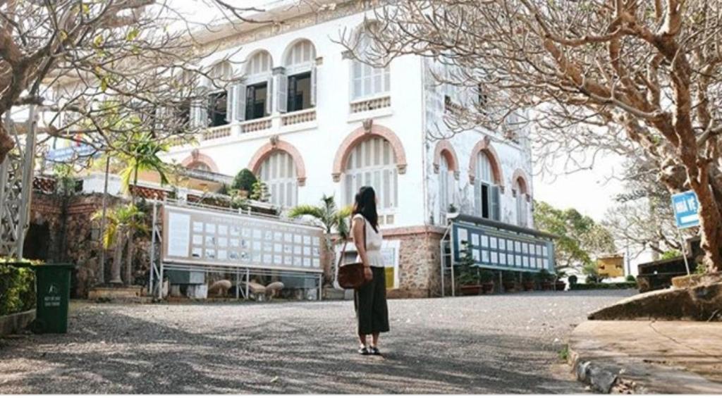 Nhà Nghỉ Thiên Hương