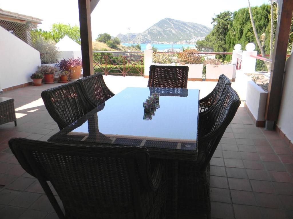 Bonito apartamento con inmensa terraza y piscina - 1