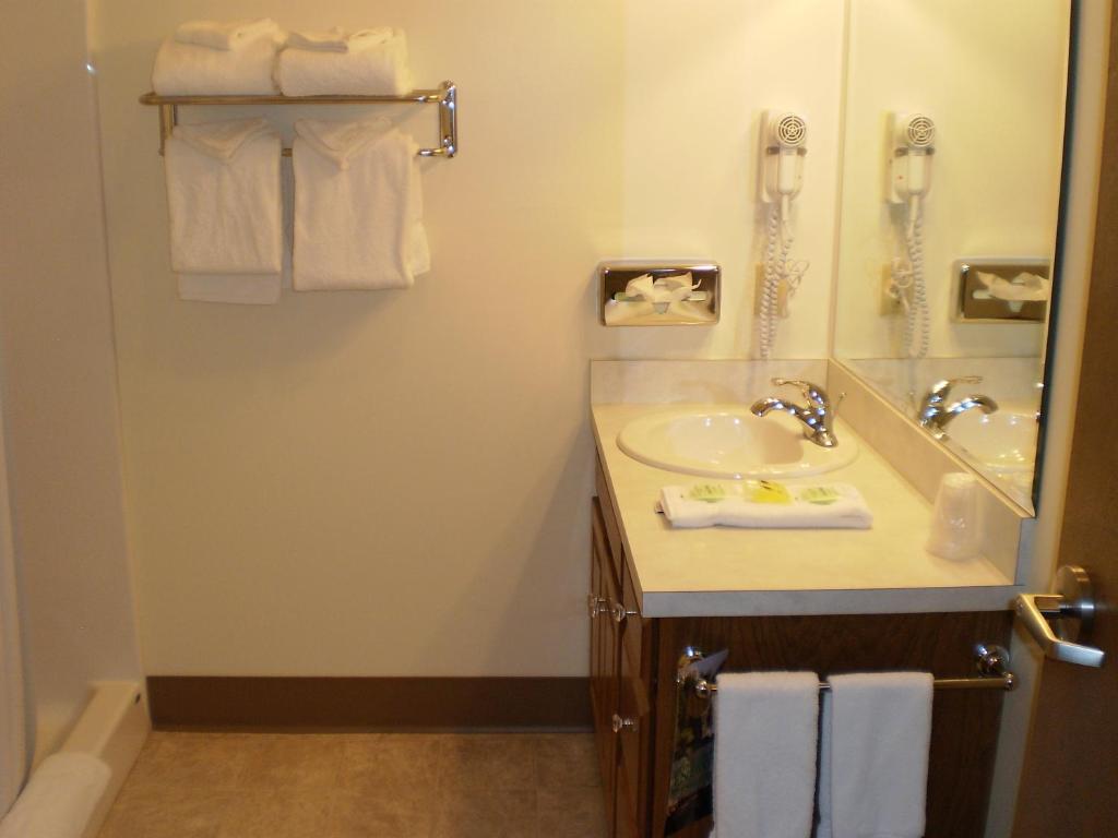 Hotel Millersburg Photo 34