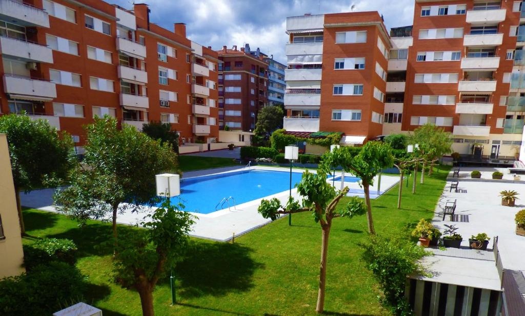 NEXTHOME Beach & Pool - 3