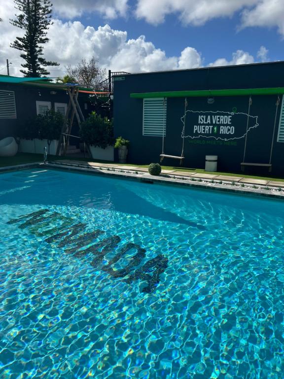 Nomada Beach Hostel- Isla Verde — Hotel in San Juan