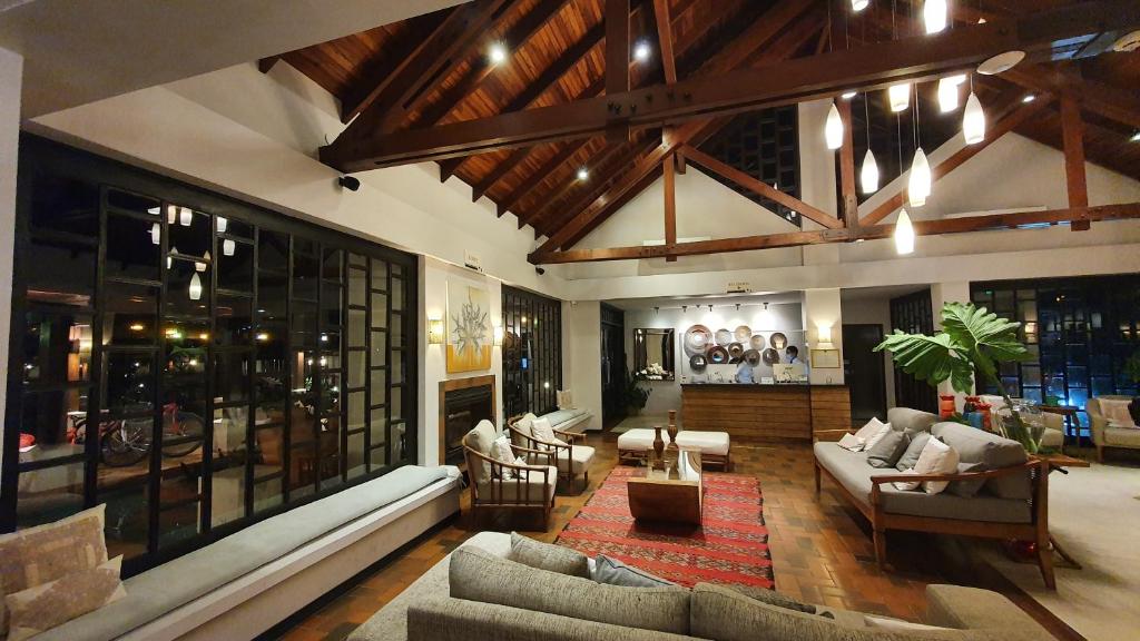 Alta Gracia Parque Hotel