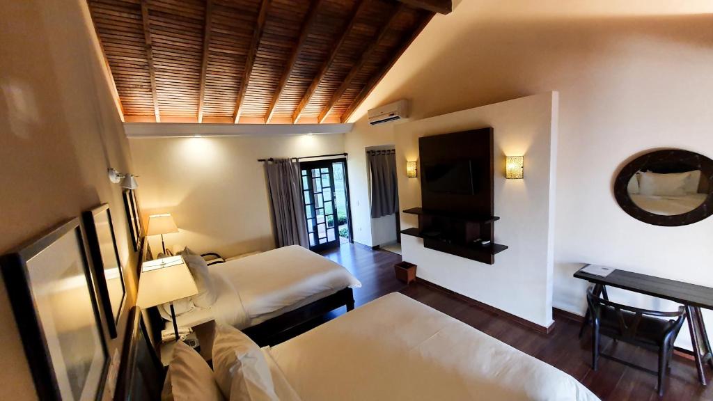 Kamar Queen dengan 2-Tempat Tidur Queen