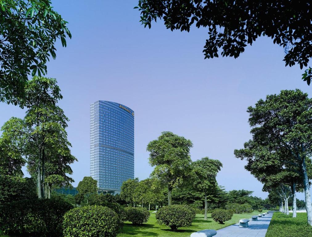 Shangri-La Guangzhou photo