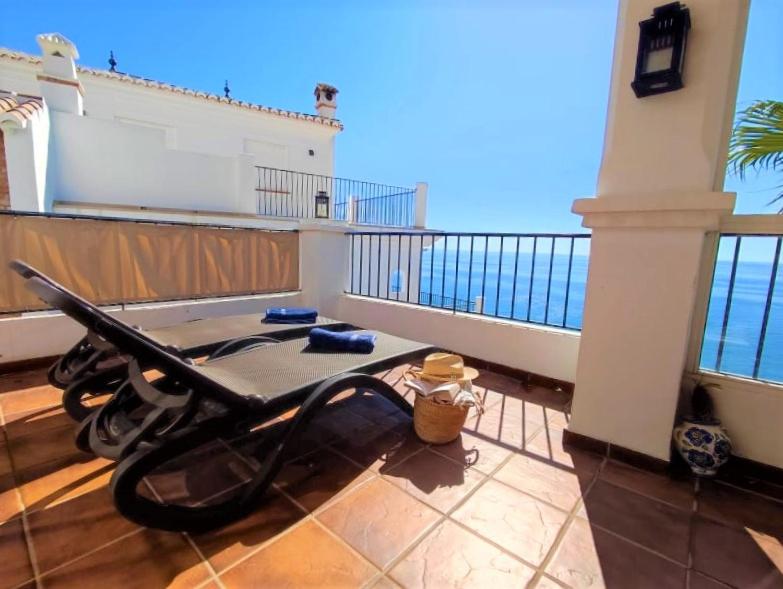 Amazing 2 bedroom 2 bathroom in Ladera de Mar, Nerja - 2
