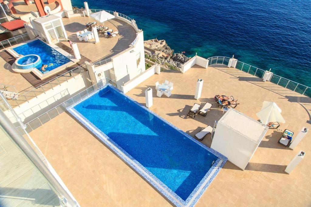 Modern apartment with sea view in Dobra Voda, 95 m², Pool - 2