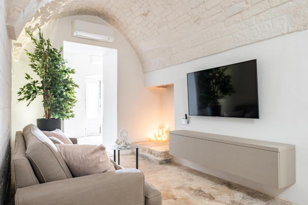 GuestHost - Palazzo Rapanà - Luxury Apt with hydromassage pool - 4