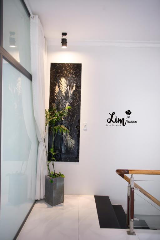 LIM House Homestay photo