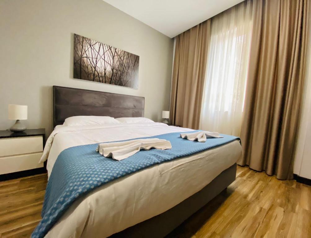 Tirana Center Comfort Rooms — Hotel in Tirana