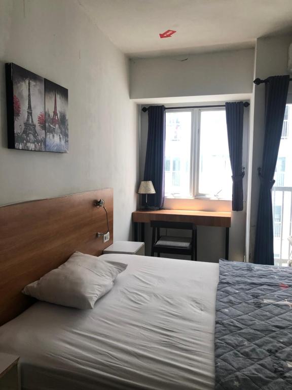 Laguna Room- Apartemen  Sentraland Karawang  A photo