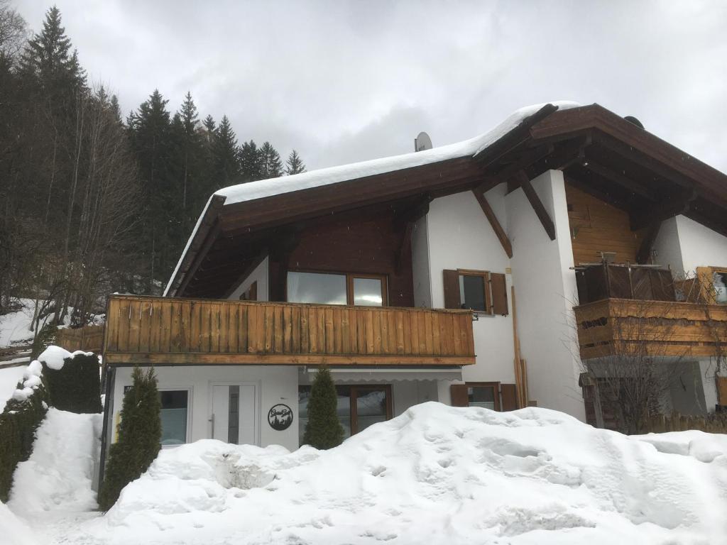 Chalet La Bosch, 7-persoons luxe eigen woning met privétuin - 2