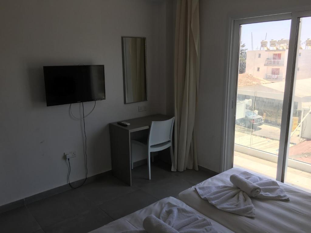 Flora Maria Hotel — Hotel rooms in Ayia Napa, Famagusta Region