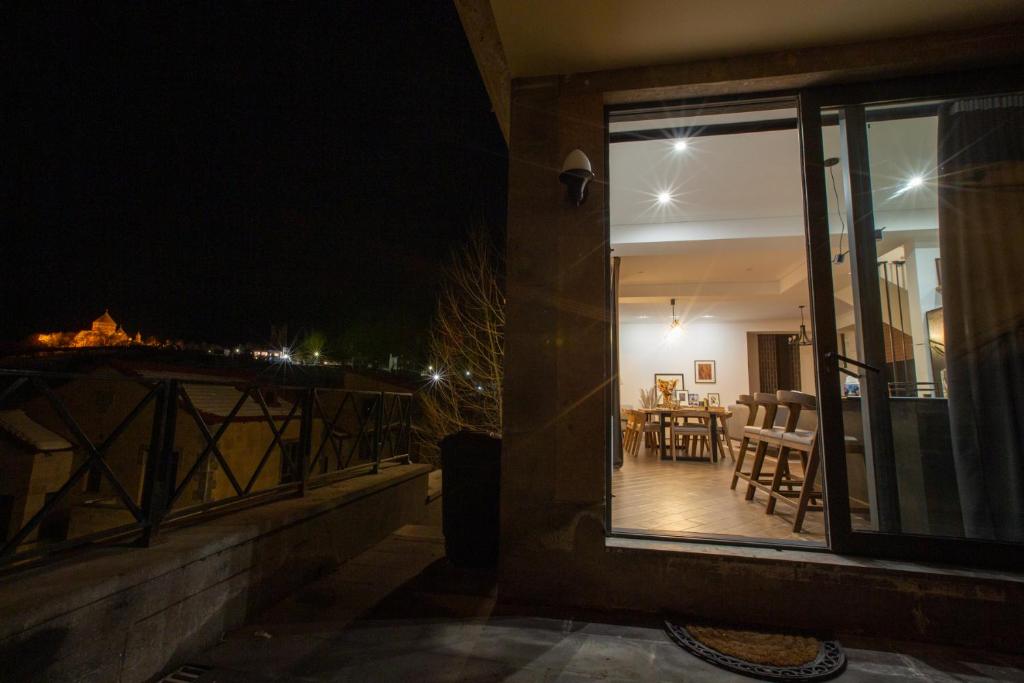 Luxury Cottage in Tsaghkadzor by Downtown Inn photo