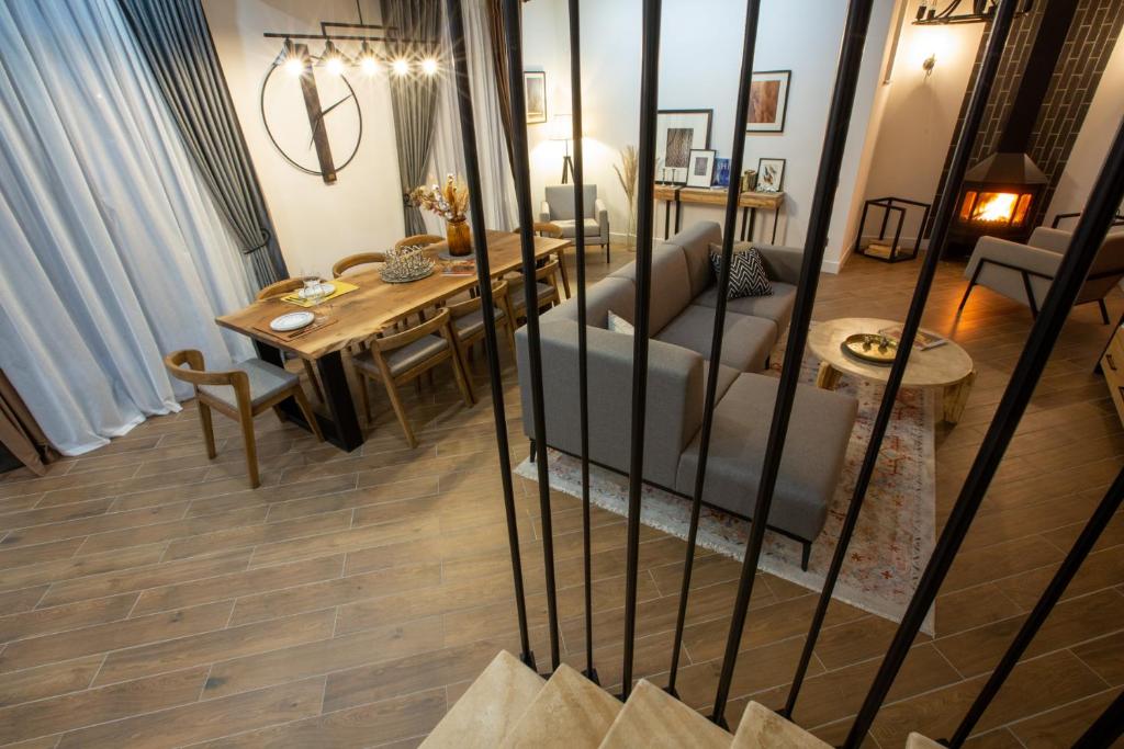 Luxury Cottage in Tsaghkadzor by Downtown Inn — Hotel in Tsaghkadzor