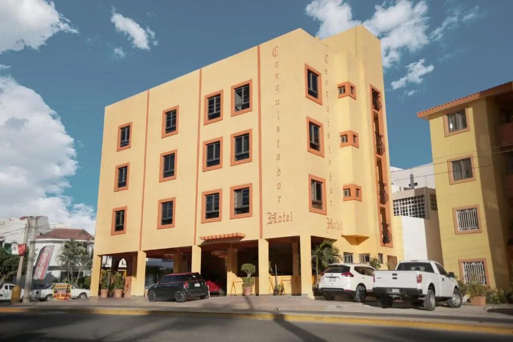 Hotel Conquistador, Hotel in Mazatlán