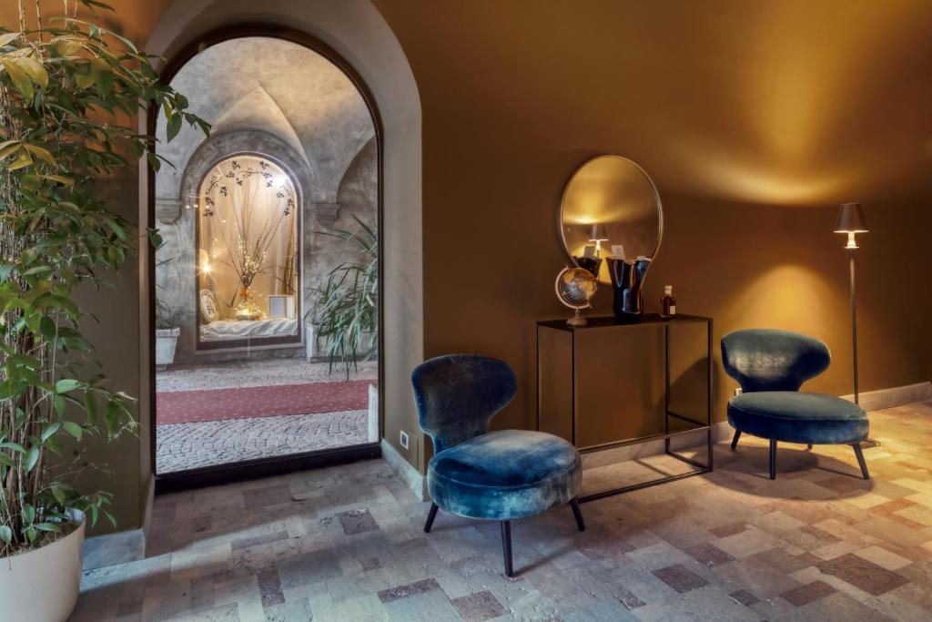 Porta Altinia Suites photo