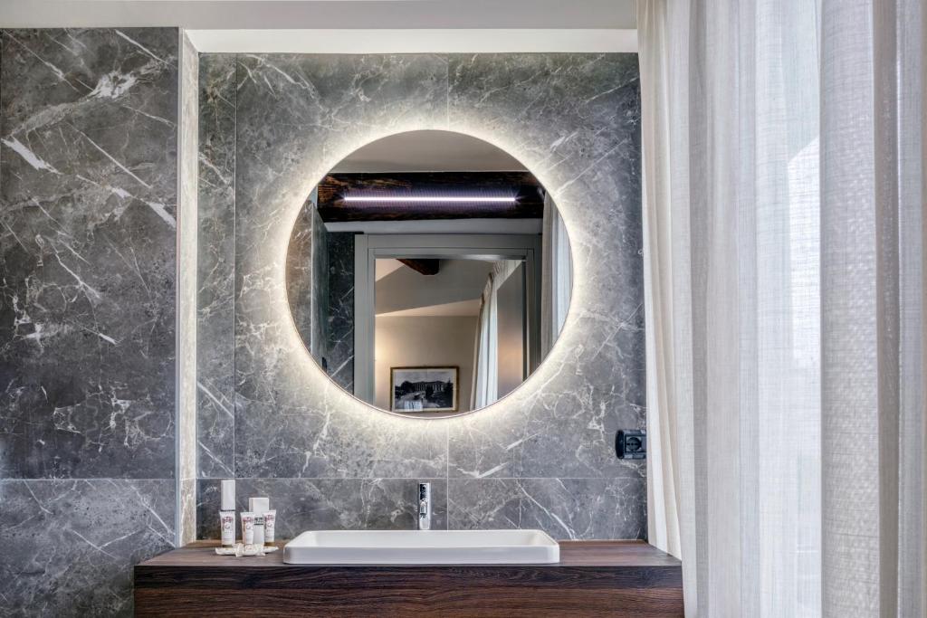 Porta Altinia Suites photo