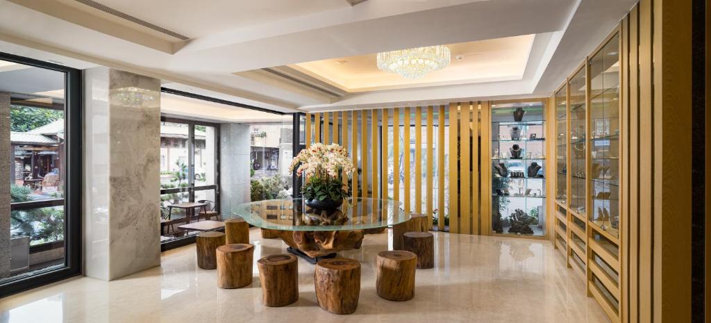 Gamalan FL Spring Hotel photo