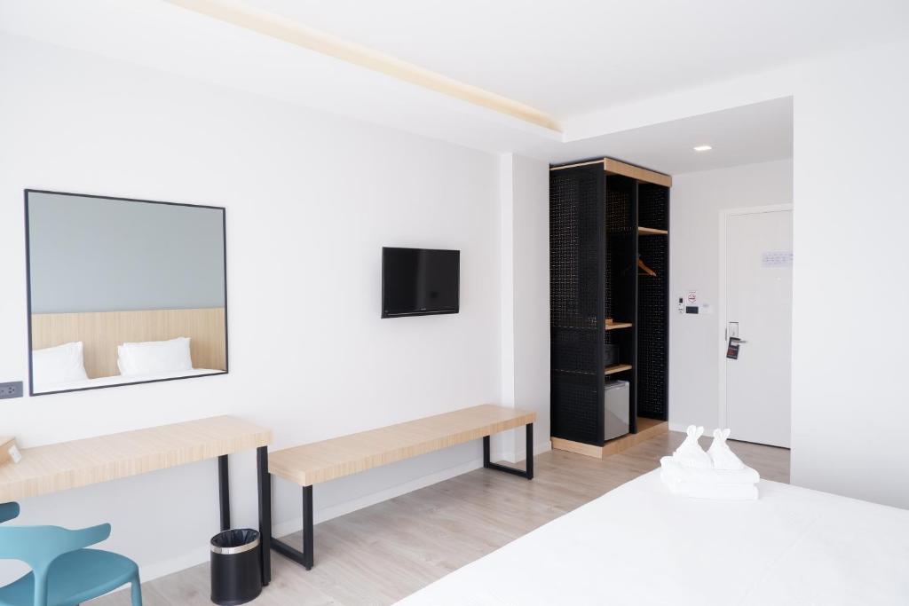 bliQ Hotel Chanthaburi (SHA Extra Plus) photo
