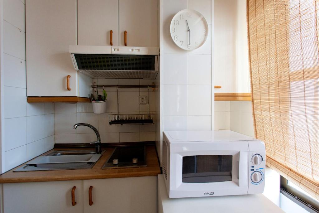Elegant studio in the heart of Seville, 35 m², near monuments. - 4