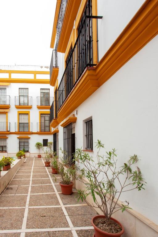 Elegant studio in the heart of Seville, 35 m², near monuments. - 3