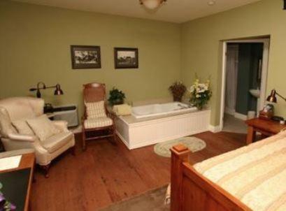 Bayside Inn photo