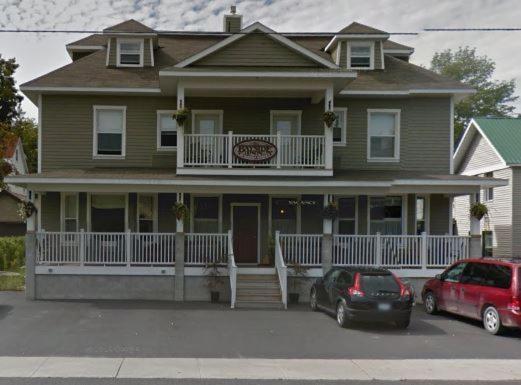 Bayside Inn photo
