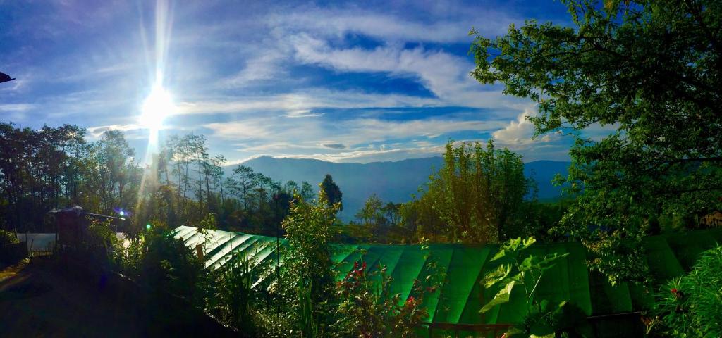 ［イラーム］一軒家（1000m²）｜ 4ベッドルーム／1バスルーム (Chintapu Homestay In Ilam, Eastern Nepal.)