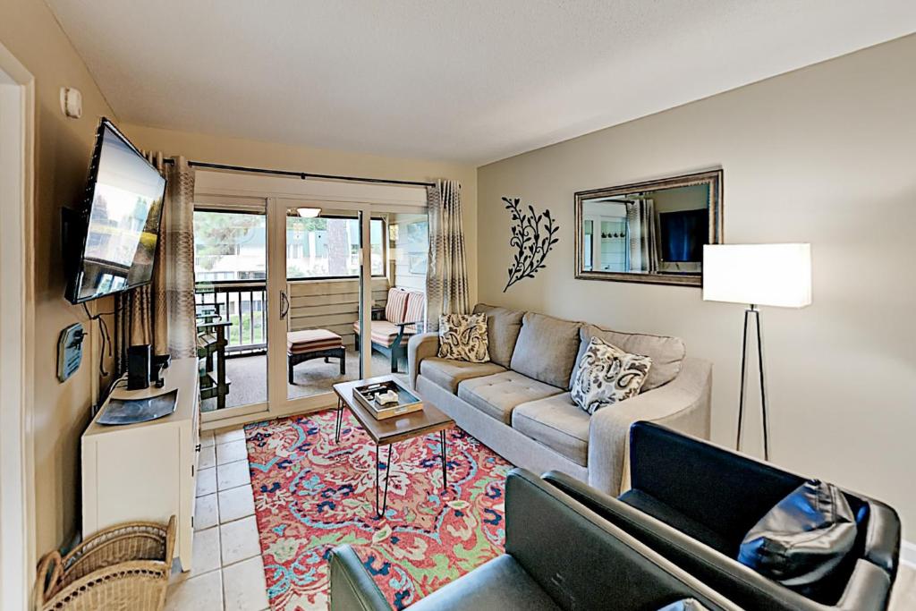 Spa on Port Royal Sound II — Hotel in Hilton Head Island (SC)