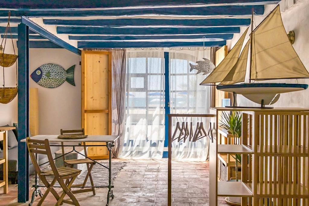 La casa de las barcas Suite a pie de playa - 1