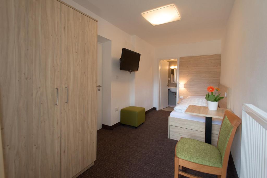 Hotel Stifter - 3