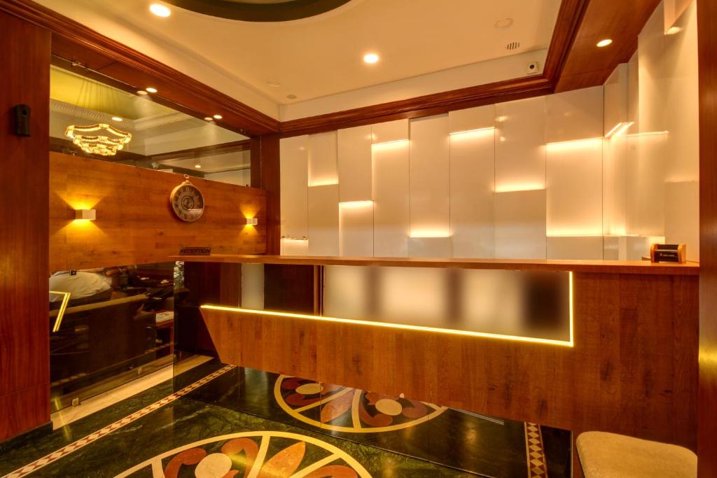 The SRTC Hotel Aspire ( Ashram Road) フロント・ロビー