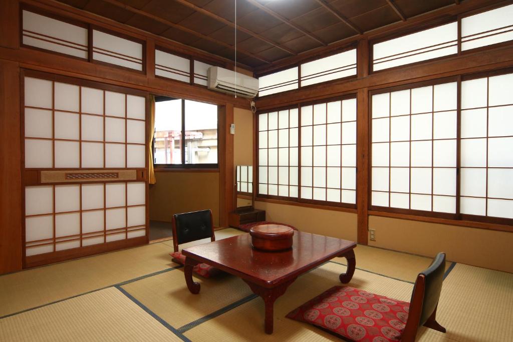 Facilities, Chitosekan in Nagano
