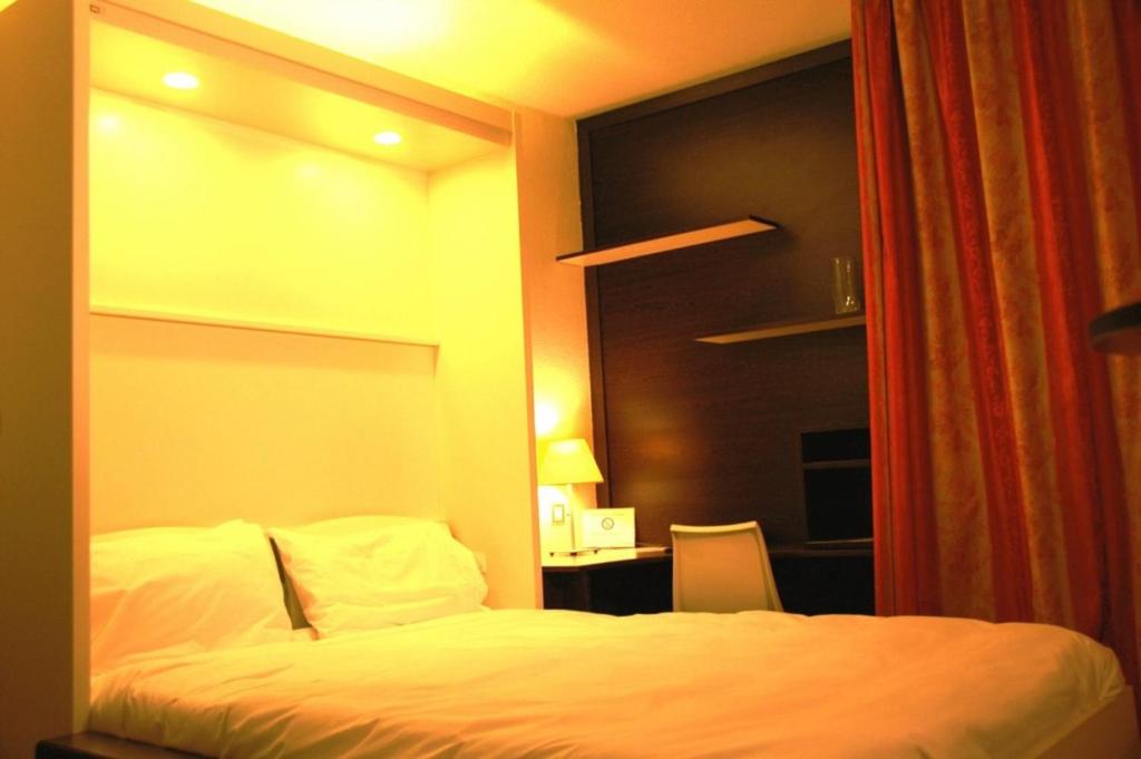At Home Appart Hotel - 3