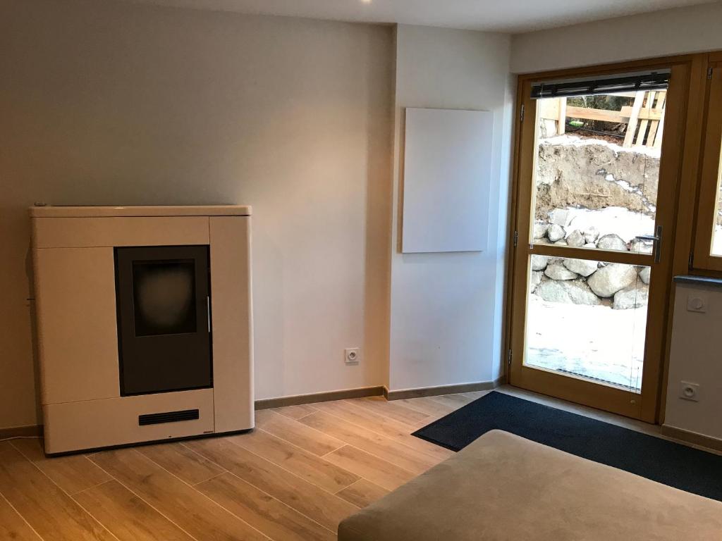Appartement Chalet - 1 chambre lit double - espace partagé - 3