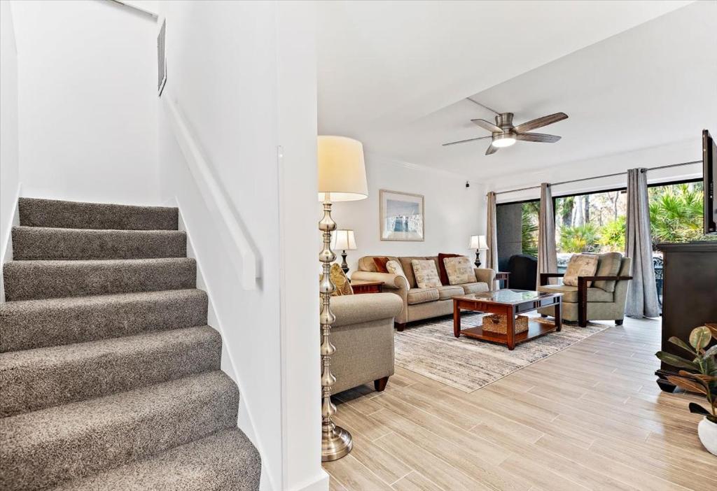5403 Treetops, 2 Bedroom Villa, Pool Access, WiFi, Sleeps 4