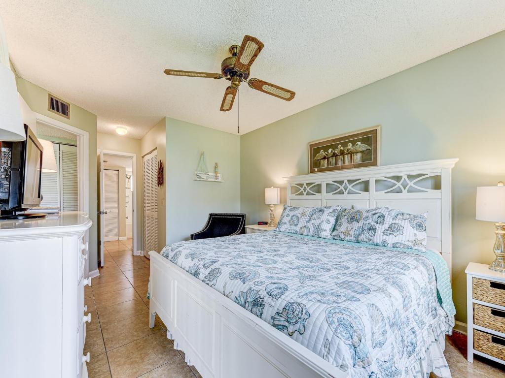 Ocean Village Club N16, 1 Bedroom, Sleeps 4, Heated Pool, WiFi photo