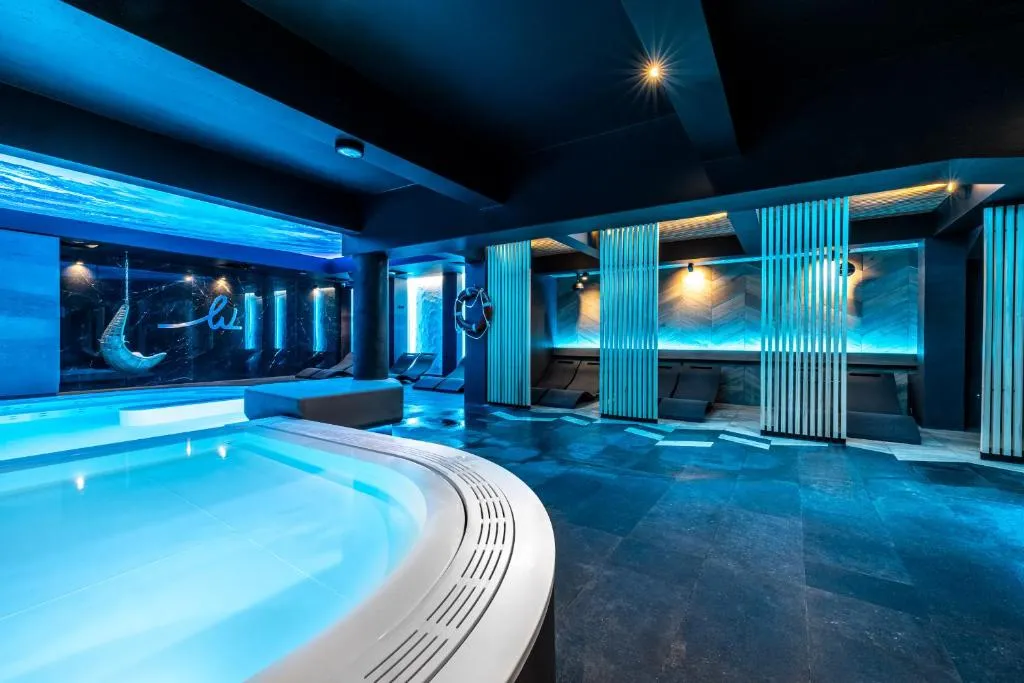 Hotel Warszawa Spa & Resort, hotel v destinaci Augustov