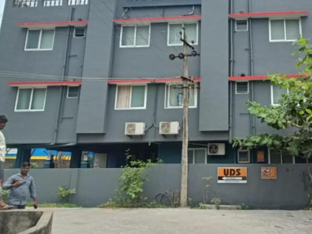 Crayons Hotel photo