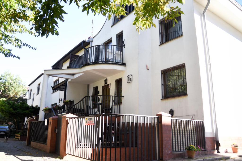Hotel-hostel Saska — Hotel in Warsaw