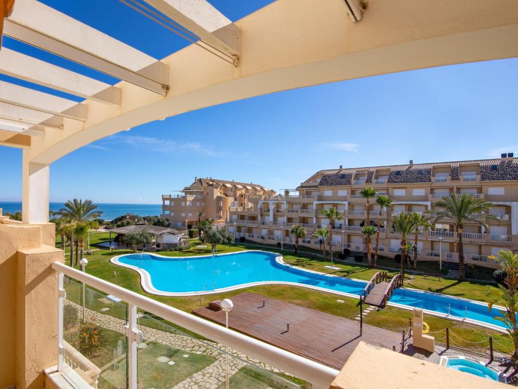 Apartamento Tamarindo - Ubicación Premium Frente a la Playa con Piscina - 4