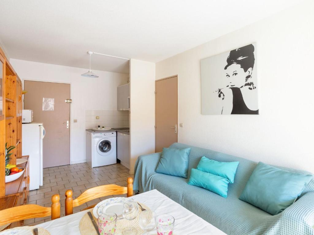 Apartment Saint James-11 by Interhome - 4