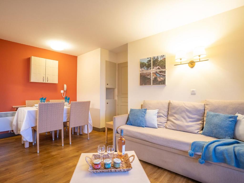Apartment Le Belvédère - V2 013 by Interhome - 3