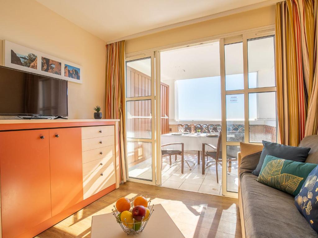 Apartment L'Esquinade - H4 233 by Interhome - 3